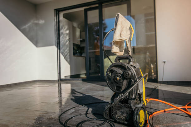 Best Spring Cleaning  in Novato, CA